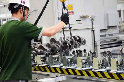 國產化新篇章 奇瑞捷豹路虎發動機工廠盛大開業，2.0T動力總成本地化裝配啟航